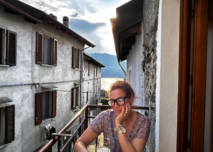 Ferienhaus La Casetta Tra I Laghi Omegna