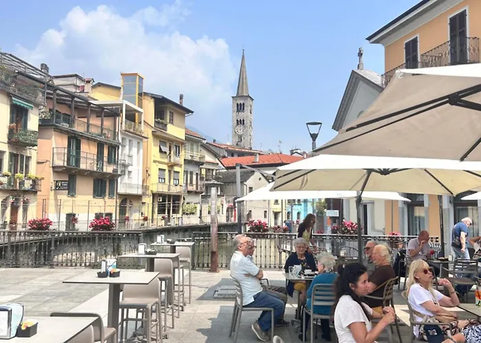 La Casetta Tra I Laghi Ferienhaus *